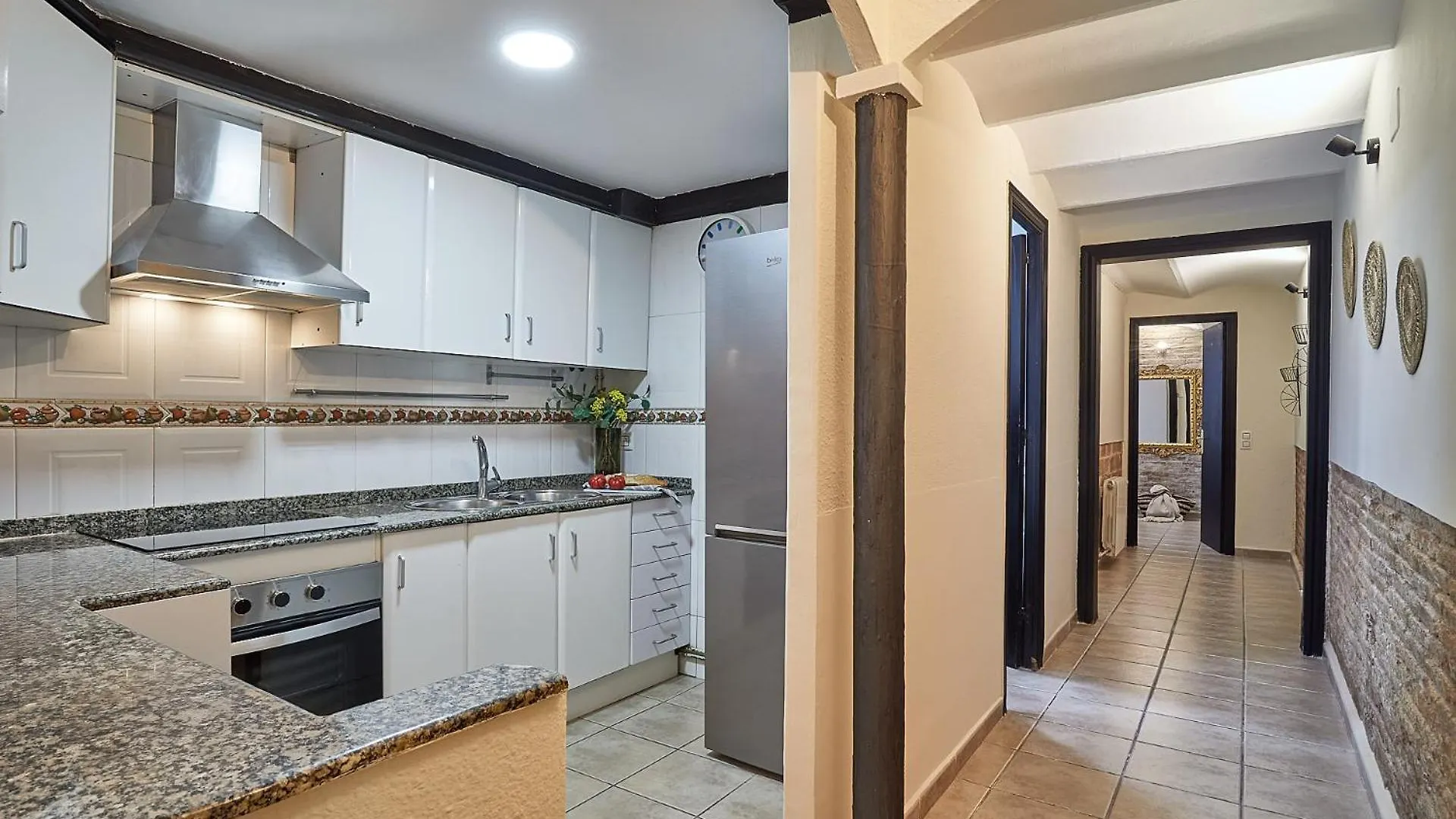 Bbarcelona Elkano Flat 0*, Barcelona